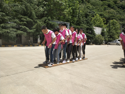 西安团建户外拓展训练